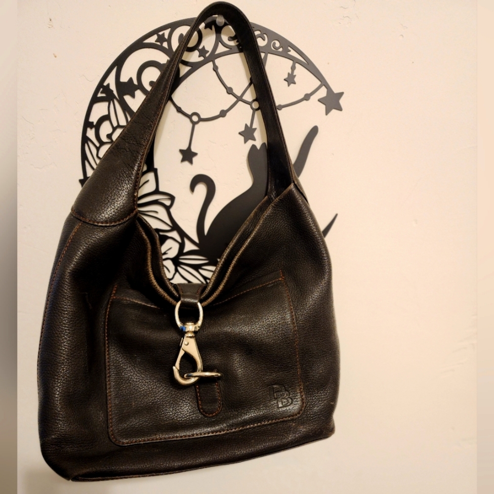 Dooney and bourke purse